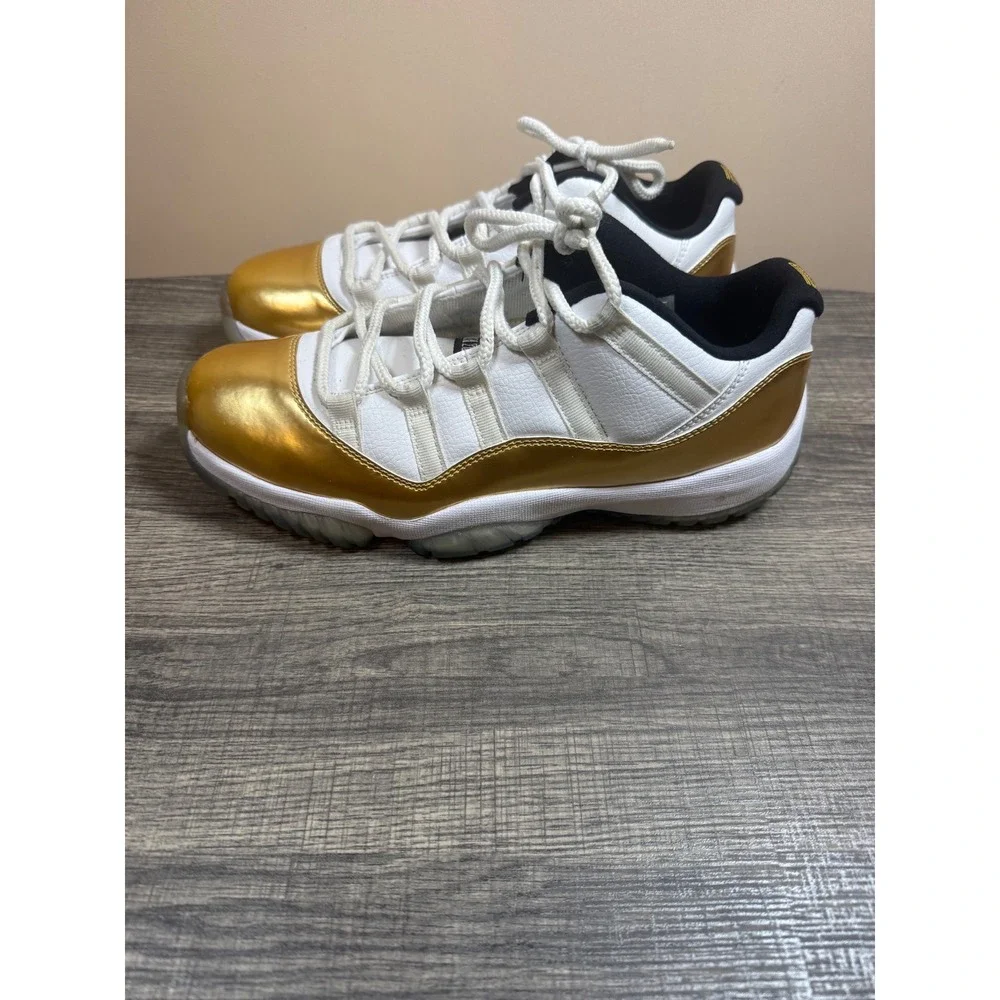 Air Jordan 11 Retro Low Closing Ceremony White Metallic Gold 528895-103 Size 8.5
